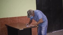 VOICED : Gobierno desconoce consulta que rechaza mina canadiense de oro en Guatemala News Clip