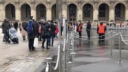 Louvre Museum remains closed amid virus Instructional Video