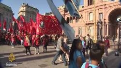 Argentina: Thousands protest in Buenos Aires against IMF debt deal News Clip