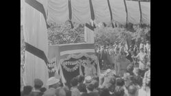 Former Israeli President Chaim Weizmann, who died 11/9/1952, lies in state; mourners pass; wreaths on grave News Clip