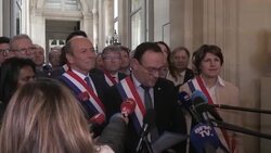 CLEAN : Opposition lawmakers slam amateurism of French pension reform News Clip