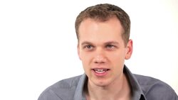 How to Tell if Someone Is Attracted to You by Their Eyes Instructional Video