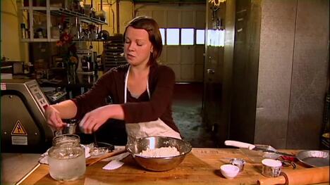 The Craft of Classic Pie Crust: A Step-by-Step Guide