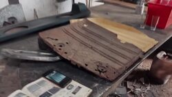 CLEAN : Cuba's Chevy doctor keeping classic cars on the road News Clip