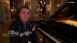 Ludovic Tezier shines in Verdi's dark epic ''Simon Boccanegra" News Clip