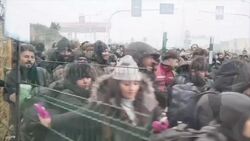 Frigid migrants in Belarus continue surge toward Polish border News Clip