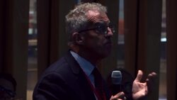 Bullard Spars With Mishkin Over Lifeless Body of Phillips Curve News Clip