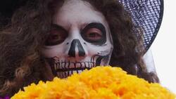 Mexico City parade ahead of Day of the Dead Instructional Video