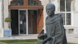 Maison de Champagne Ruinart Exteriors News Clip