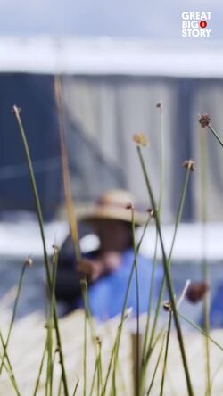 The Man-Made, Floating Islands of Lake Titicaca    Instructional Video