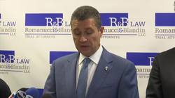 Illinois teen sues top e-cigarette maker News Clip