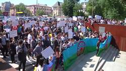 Roma stage protest against discrimination News Clip
