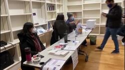 CLEAN : Chileans in Washington DC vote in their presidential elections News Clip