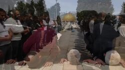 CLEAN : Palestinians perform Friday prayers at Jerusalem's al-Aqsa mosque News Clip