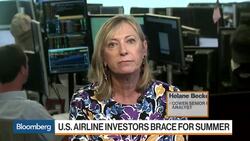 Airlines' 'Great Summer' to Boost Earnings, Says Cowen Analyst News Clip