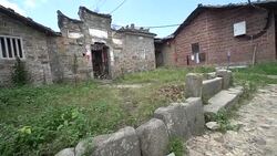 Buildings and lifestyles in Yiqian Old town, Guangchang County Stock Footage