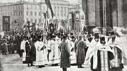 The Russian Revolution Explained in 3 Questions Instructional Video