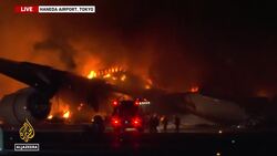 Japan Airlines plane on fire: Passenger jet collides with coastguard plane News Clip