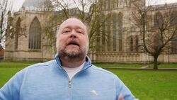 How Can YouTubers Run Dozens of Channels? Instructional Video