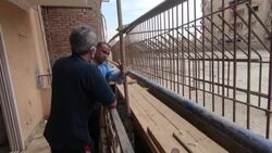 CLEAN : Cairo flyover too close for comfort for apartment dwellers News Clip