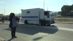 CLEAN : Greenpeace blocks Total refinery that uses palm oil News Clip