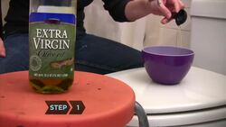 How to Make a Natural Oil Mask for Damaged Hair Instructional Video
