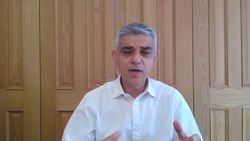 Sadiq Khan wants London to be first to introduce track and trace News Clip