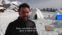 Igloo village built by migrants hands lifeline to dying Italian ski resort News Clip