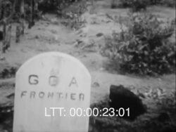 India, Goa frontier, crowds celebrate the end of WWII, 1945 Stock Footage
