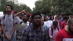 CLEAN : Hundreds rally in India to express anger over Kashmir status removal News Clip