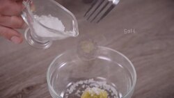 Short - Chicken salad with iceberg lettuce Instructional Video