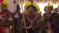 VOICED : Cacique Raoni "estable" tras ser hospitalizado en Brasil News Clip