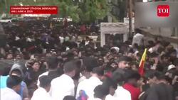 RCB Victory Parade Turns Into Nightmare; Fan Frenzy Outside Chinnaswamy Stadium Kills 7+ | Bengaluru News Clip