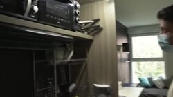 CLEAN : Demotivated French students struggle to cope with distance learning News Clip