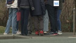 Quarter of Romanian youth suffering from severe material and social deprivation News Clip