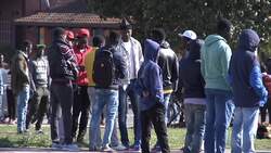 Salvini seeks to shut Italy's biggest migrant centre News Clip