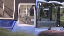 Scenes outside court ahead of Ghosn appearance Instructional Video