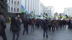 CLEAN : Ukrainians protest land sale reform News Clip