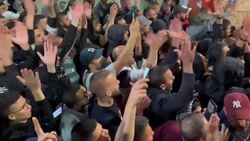 CLEAN : Israeli police clash with Palestinians following funeral at Al-Aqsa mosque compound News Clip