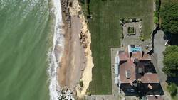 100-year-old Thorpeness home at risk of falling into sea due to coastal erosion News Clip