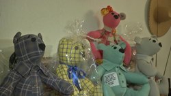 CLEAN : Woman sews teddy bears with clothes of pandemic victims in Mexico News Clip