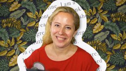 Leah Umansky reads "Meet the Boss, joseph" Instructional Video