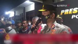 Hundreds killed, hurt in stampede at Indonesia football match News Clip