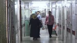 CLEAN : In Yemen's civil war, decaying hospitals on life support News Clip