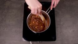 Chocolate rice crispy cakes Instructional Video