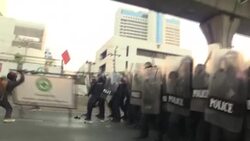 CLEAN : Thai protesters, upset with Myanmar coup, clash with police News Clip