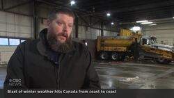Wintry weather wreaks havoc across Canada News Clip