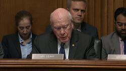 Barr, Mueller's traded barbs over probe go public Instructional Video