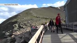 Prince Harry, Meghan Markle rumoured to honeymoon in Alberta News Clip