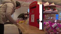 Post-box love for lonely Britons on Valentine's Day News Clip